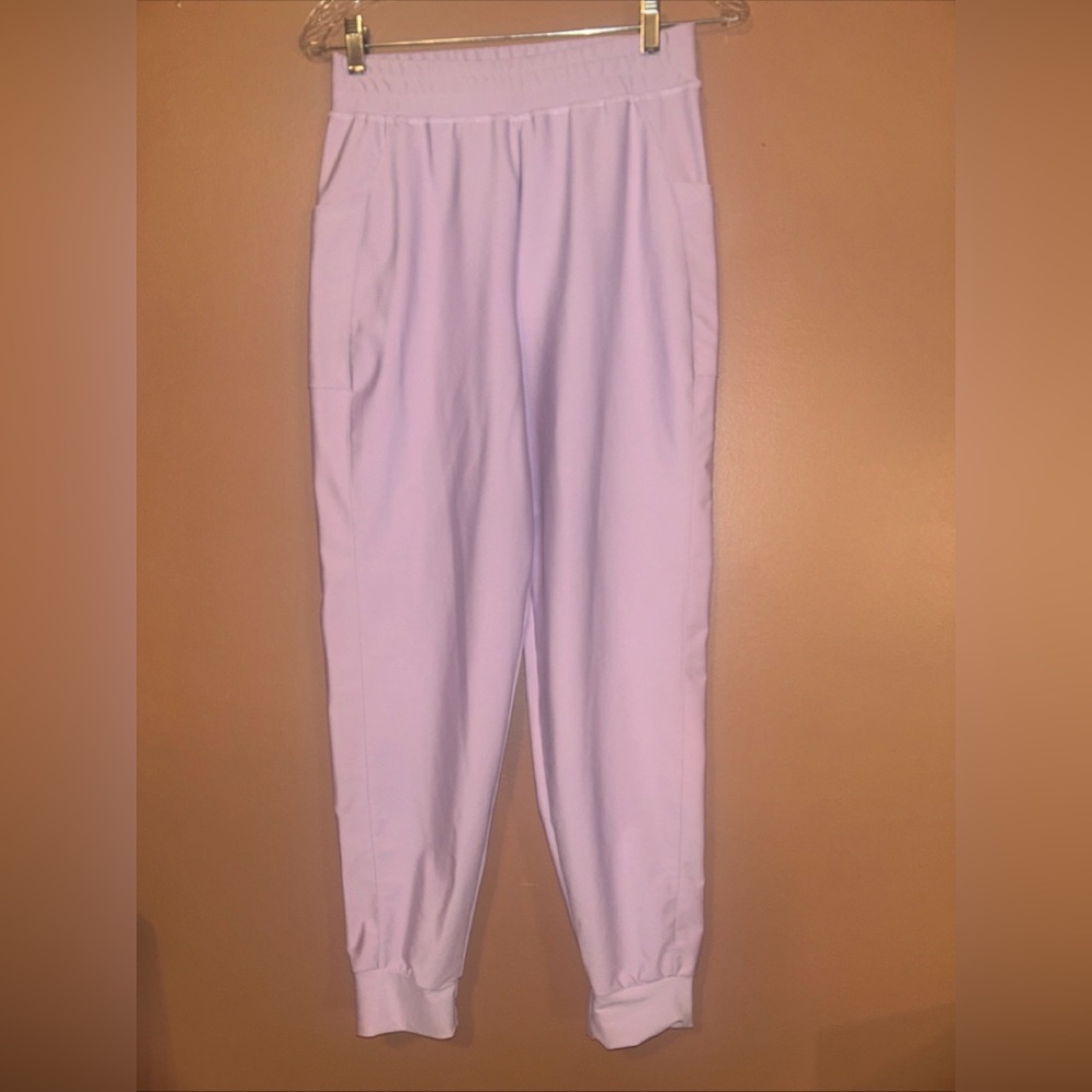 WOMANS Becco Lilac Joggers SZ Medium